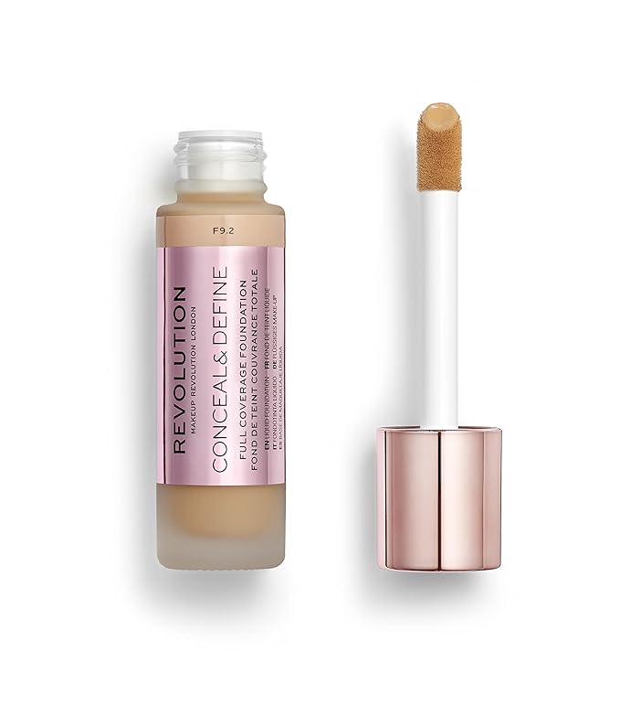 Makeup Revolution Conceal and Define Concealer, Full Coverage & Matte Finish, C4.5 for Fair/Light Skin Tones, Vegan & Cruelty-Free, 0.7 Fl Oz