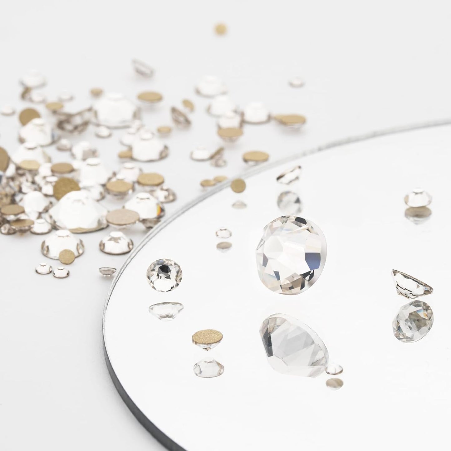 Novani Clear Rhinestones 1440pcs Flat Back Round Rhinestone Style 2088 Sparkly Crystal Gemstones for Nail Art and Crafting SS16,3.8-4.0mm