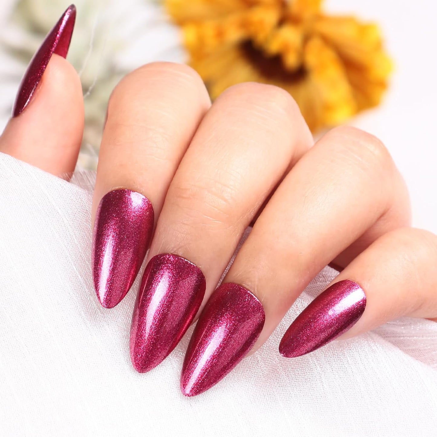 Major Dijit Quick Dry Nail Polish Bright Red Summer Nail Lacquer for Nail Art Regular Nail Polish 0.41 fl oz.