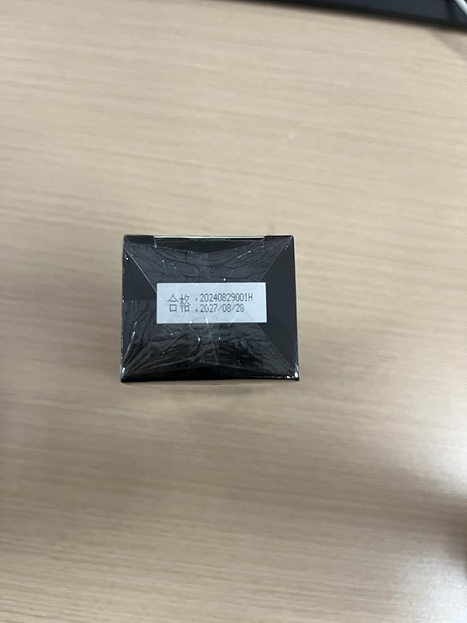 CATKIN Face Makeup Primer Base Ultra Hydrating Essense Natural Glow Finish for Dry Skin Blur Pores Infused with Black Truffle Serum & Hyaluronic acid Translucent Oil Free Formula