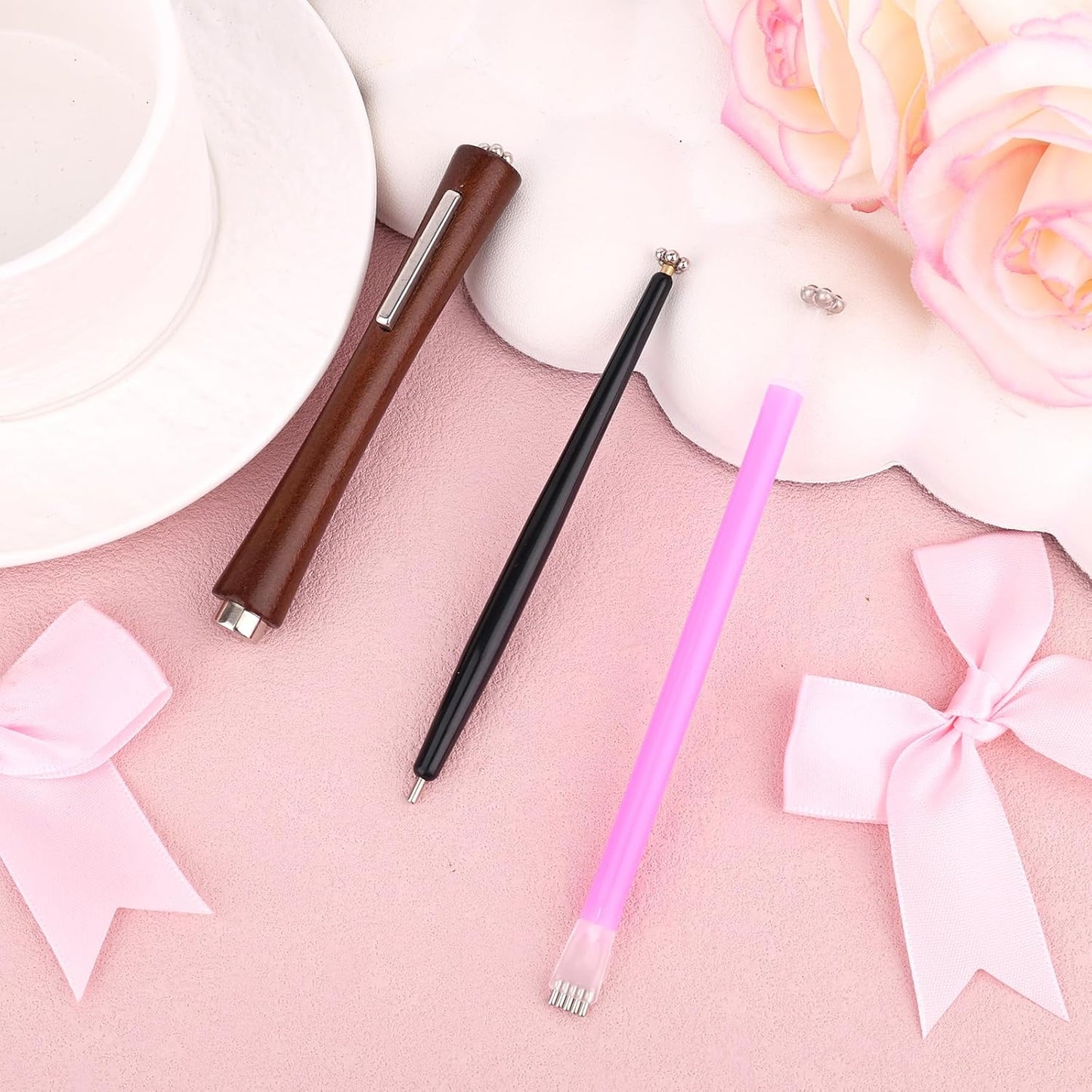 3pcs Cat Eye Nail Magnet Tool Set, 3-in-1 Wooden Handle Cat Eye Gel Nail Polish Magnet Stick with 2 Magnetic Pens Practical Manicure Tool Set for Home Salon Studio Use