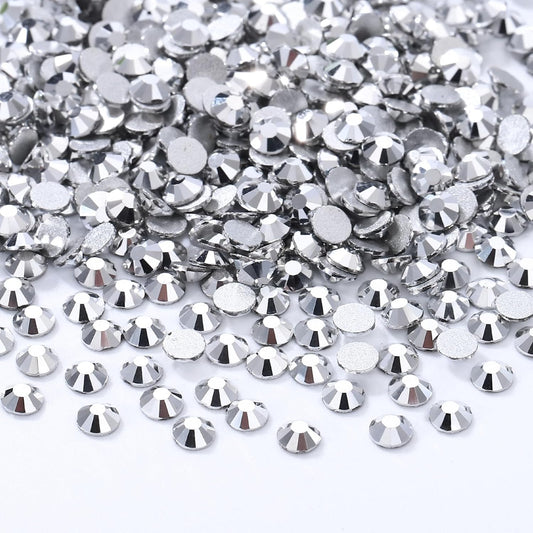 Silver Flatback Rhinestones, Glass Rhinestones for Nail Art and Craft, Glue Fix, Loose Crystal Gemstones(Silver, SS4, 2880pcs, 1.5-1.7mm)